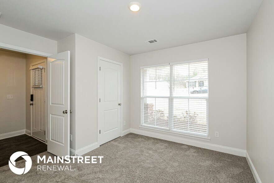 Building Photo - 209 Pure River Cir