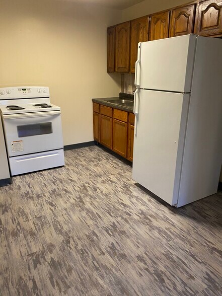 Building Photo - 318 N Central Ave