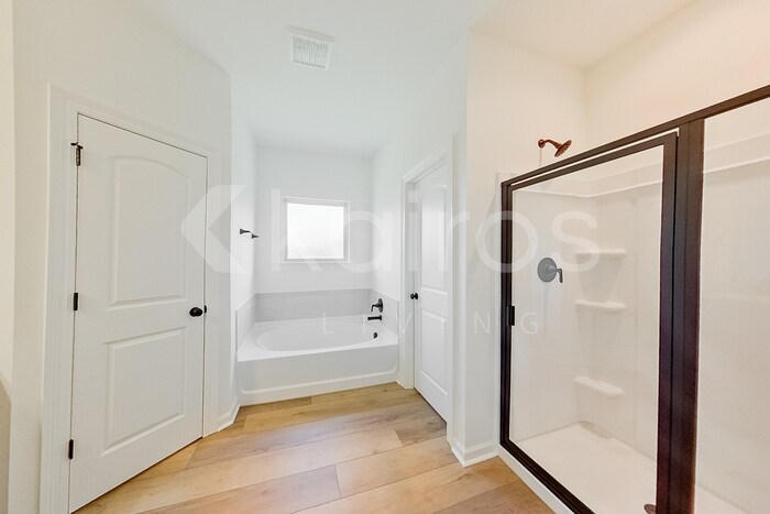 Building Photo - 105 Hendrix Rd