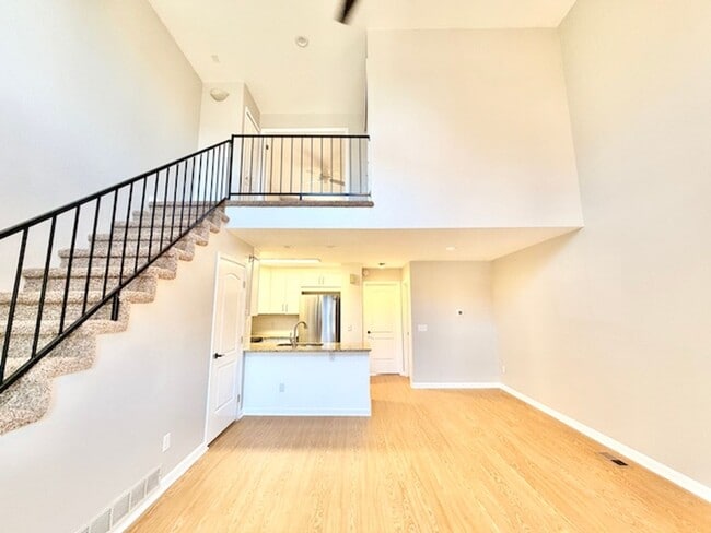 Building Photo - 2917 W 81st Ave