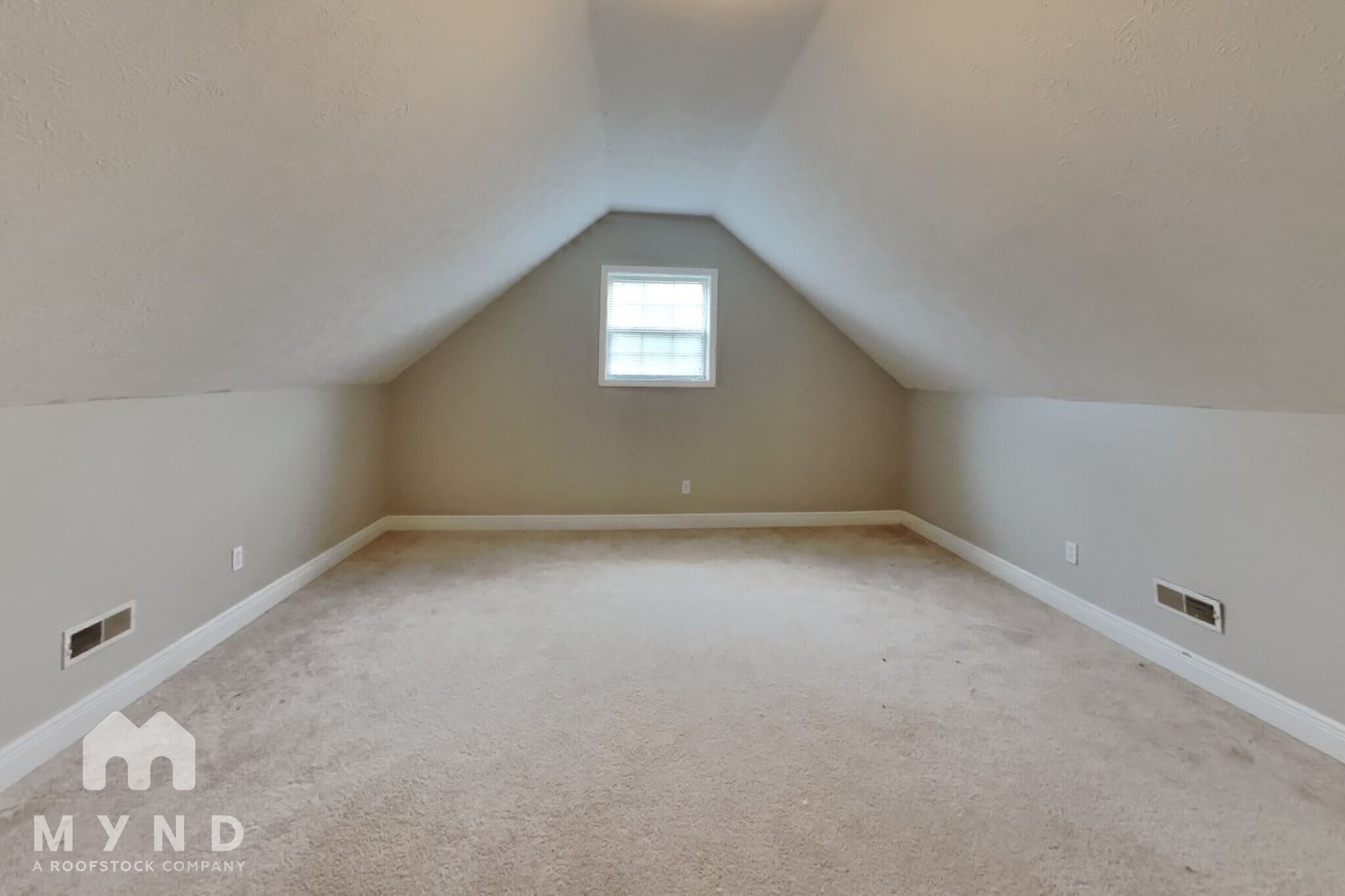 Building Photo - 5651 N 13th Ave