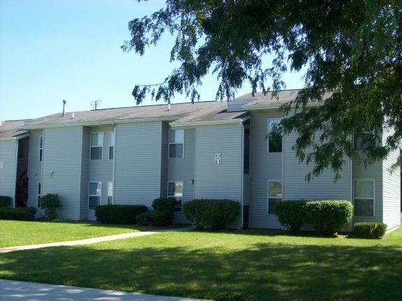 Linden Apartments-Building 340 - Linden Apartments