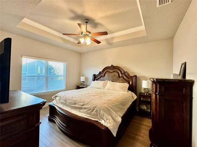 Building Photo - 223 Moonraker Cir