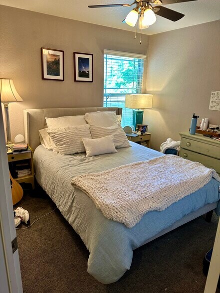 Primary Bedroom - 5005 Eilers Ave.