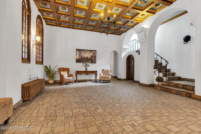 Building Photo - 400 Deal Lake Dr