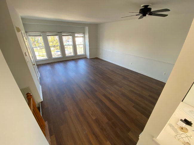 Building Photo - 13359 Misty Dawn Dr