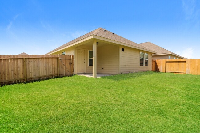 Building Photo - Rivers Edge - 2510 Coho Dr., Conroe, TX 77384