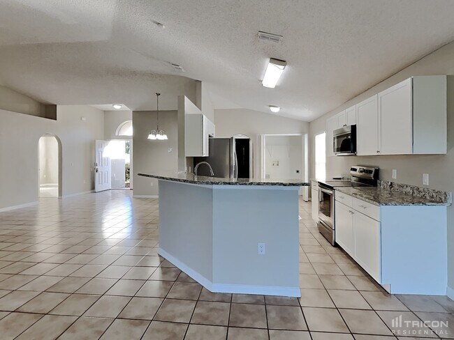 Building Photo - 3805 Stonefield Dr