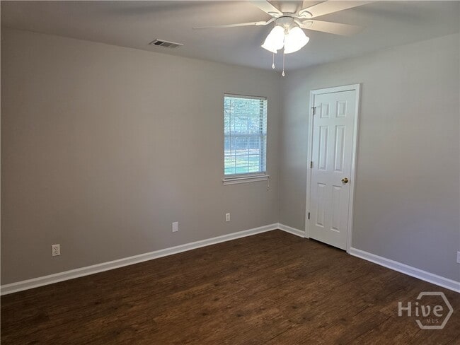 Building Photo - 109 Ashley Dr