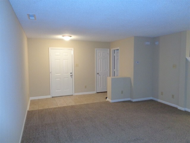 Building Photo - 2009 Angel Tear Ct