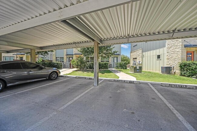 Building Photo - 7805 Cooper Ln