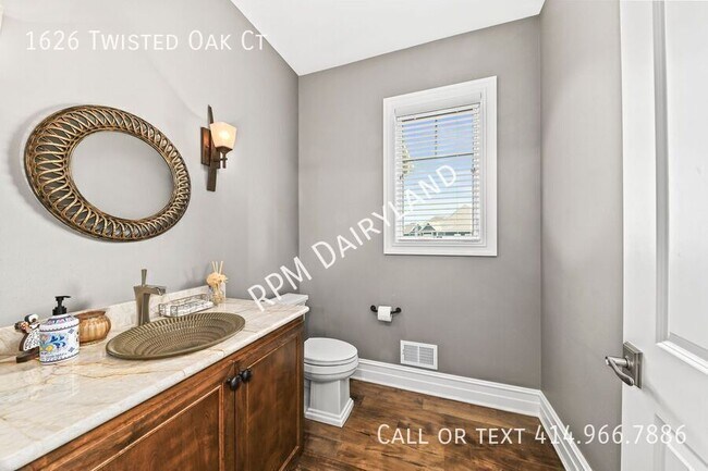 Building Photo - 1626 Twisted Oak Ct
