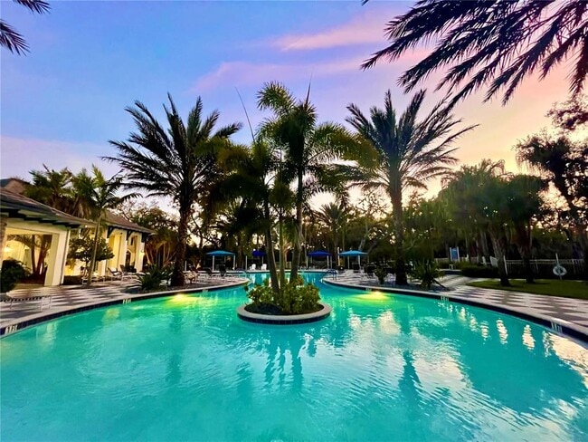 Building Photo - 21645 Avon Park Ct