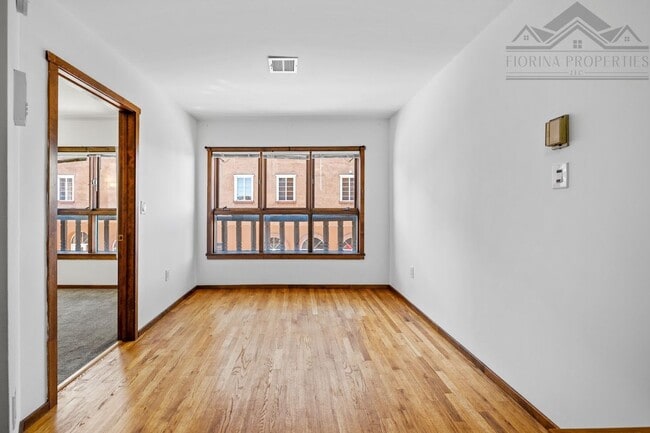 Building Photo - 211 W Water St