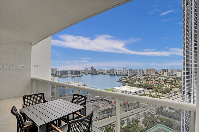 Building Photo - 18101 Collins Ave