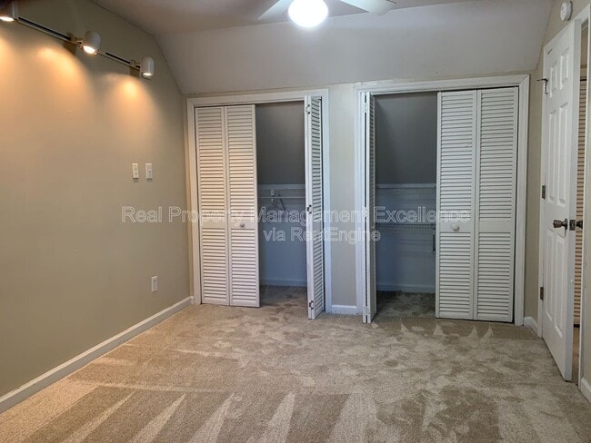 Building Photo - 4437 Whisperwood Dr