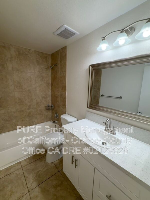 Building Photo - 7162 Heil Ave