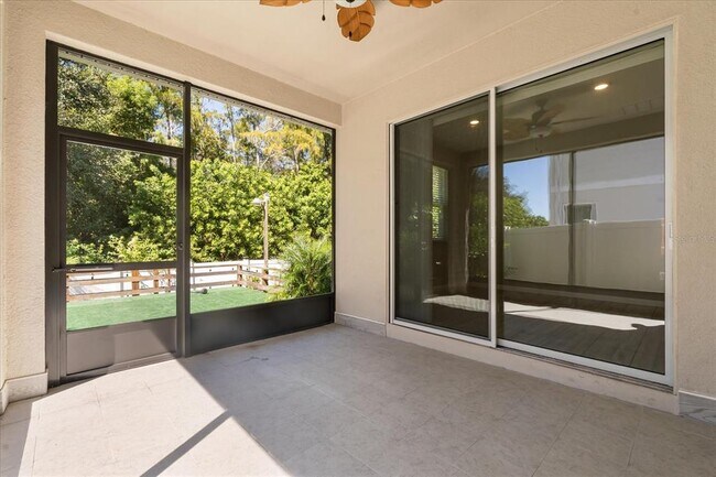 Building Photo - 4028 Southern Vis Lp