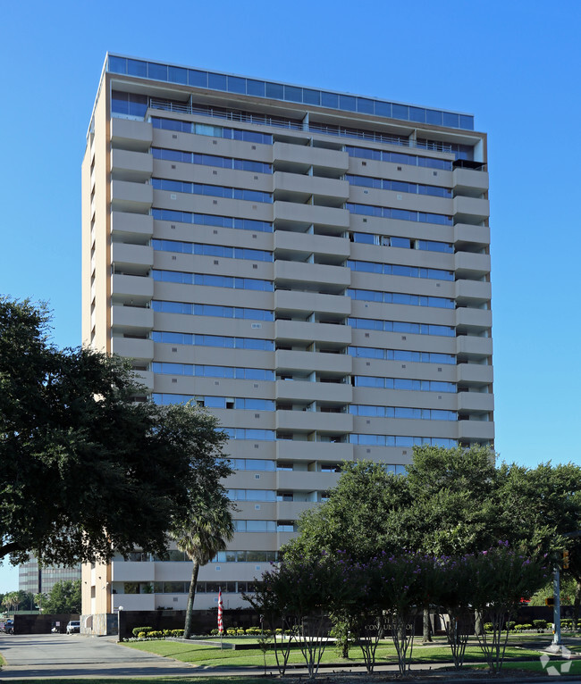 Primary Photo - Conquistador High Rise Apartments