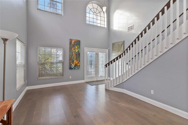 Building Photo - 9797 Portofino Dr