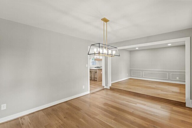 Building Photo - 1707 Imperial Crown Dr