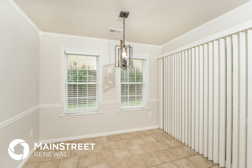 Building Photo - 6078 Russet Meadows Dr