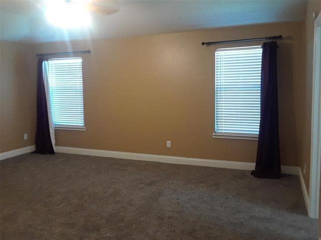 Building Photo - 2428 Collier Dr