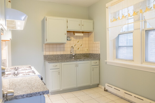 Building Photo - 5445 W 64th St