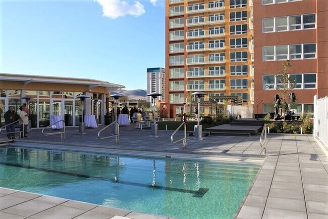 Building Photo - At the Montage!!! 1 bedroom 1 bath luxury ...