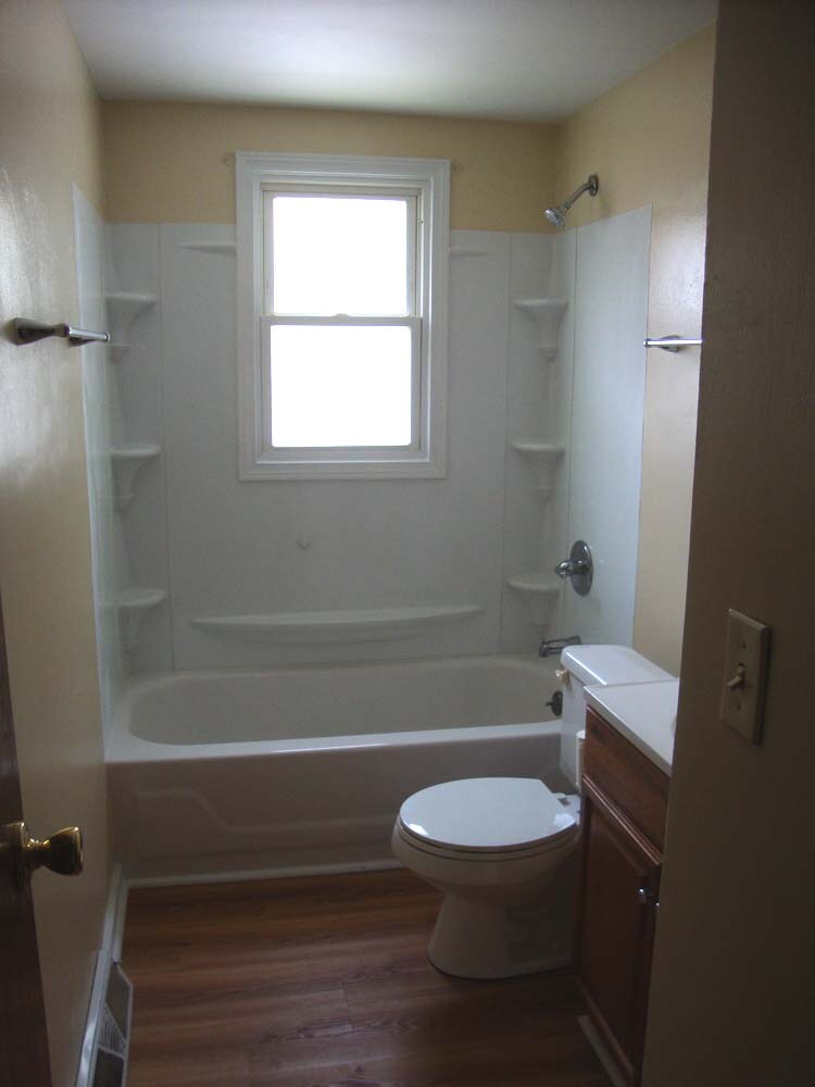 Bathroom - 698 Charlotte Ave