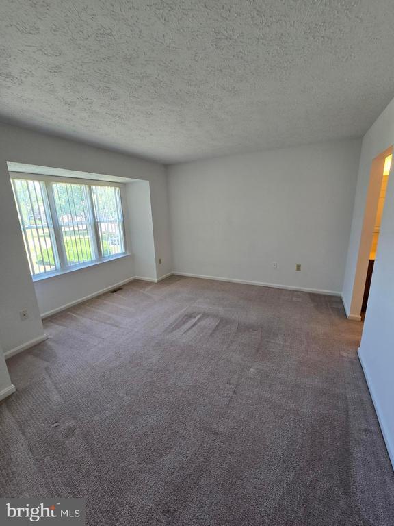 Building Photo - 6047 Sirenia Pl