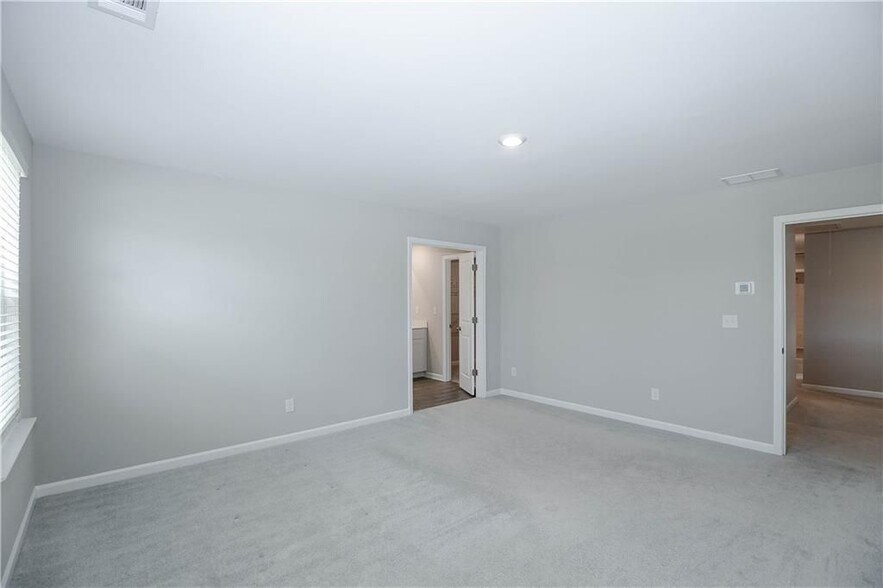 Building Photo - 4355 Magpie Dr