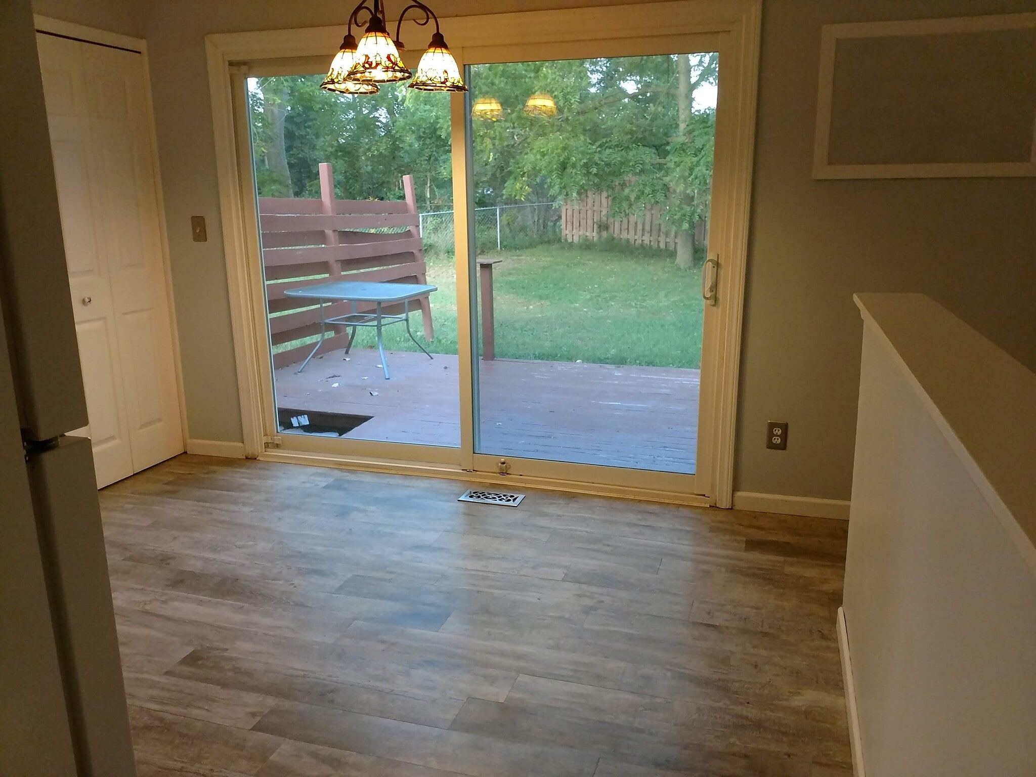 Building Photo - 2063 Champagne Dr