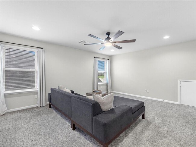 Building Photo - 2410 Meerstad Ln