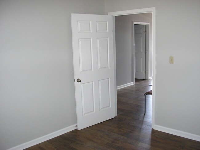 Building Photo - 1733 Campus Plaza Ct