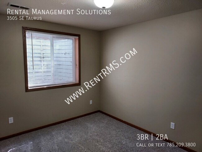Building Photo - ***Shawnee Heights School District***- 3 B...