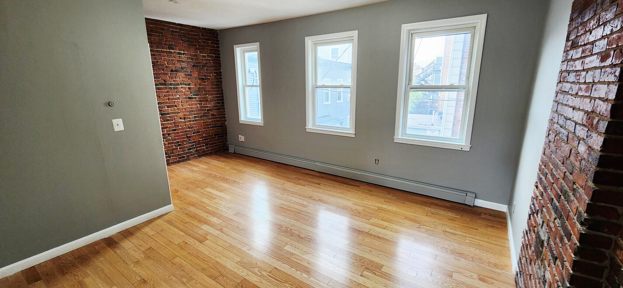 Building Photo - 3 Wilbur Ct