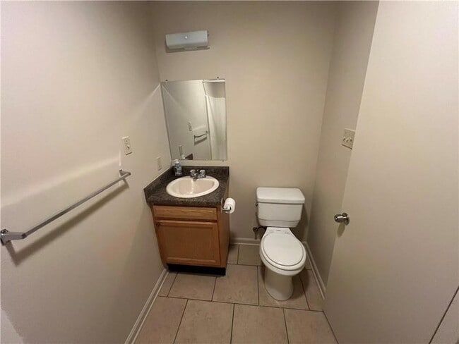 Building Photo - 2222 Bartolo St