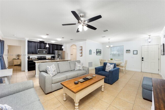 Building Photo - 3158 SW Centamino St