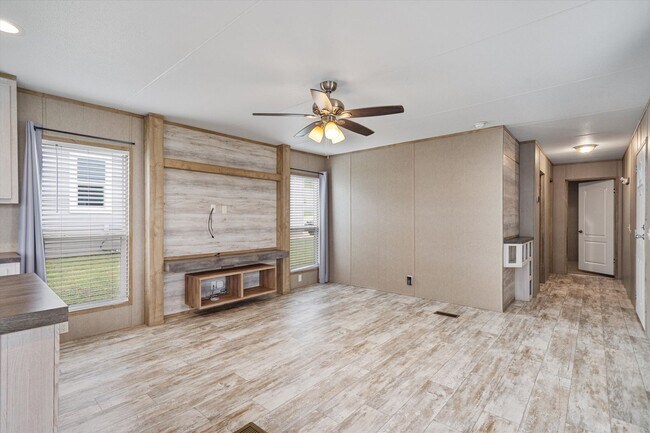 Building Photo - 11908 Charro Dr