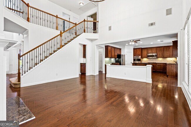 Building Photo - 3062 Eastbrook Terrace