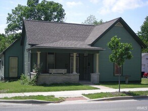 Building Photo - 701 W Kirkwood Ave