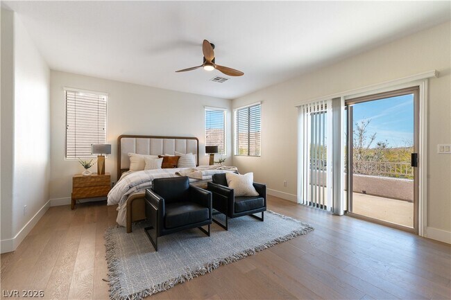 Building Photo - 9632 Staff Ln