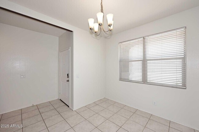 Building Photo - 29932 N Palo Verde Dr