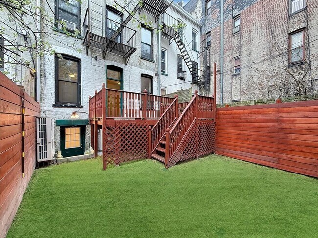 Building Photo - 249 11th St
