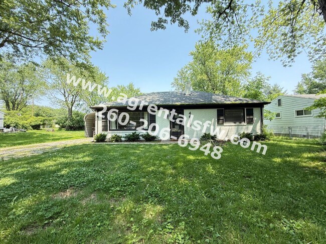 Primary Photo - 2 Bedroom House