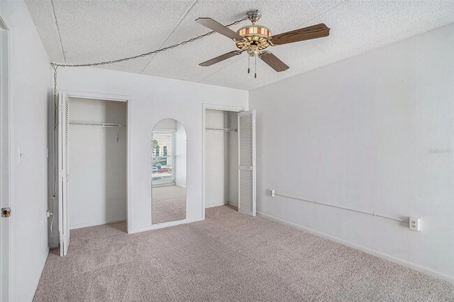 Guest Bedroom - 2424 W Tampa Bay Blvd