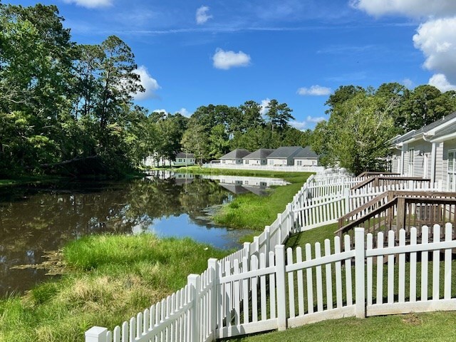 Building Photo - 303 Summercreek Cove