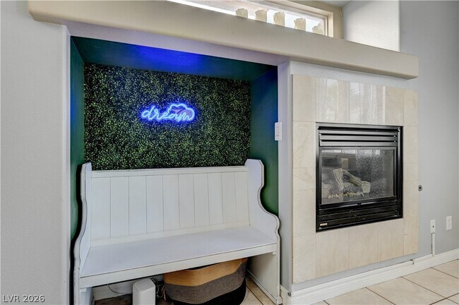 Building Photo - 268 Copper Glow Ct