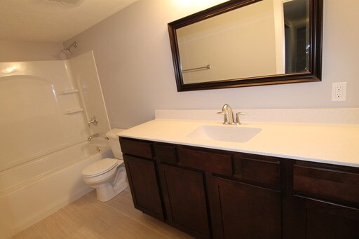 Building Photo - 124 N 31st Ave